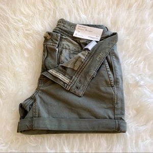 NWT American Eagle Olive Green Twill Midi Short